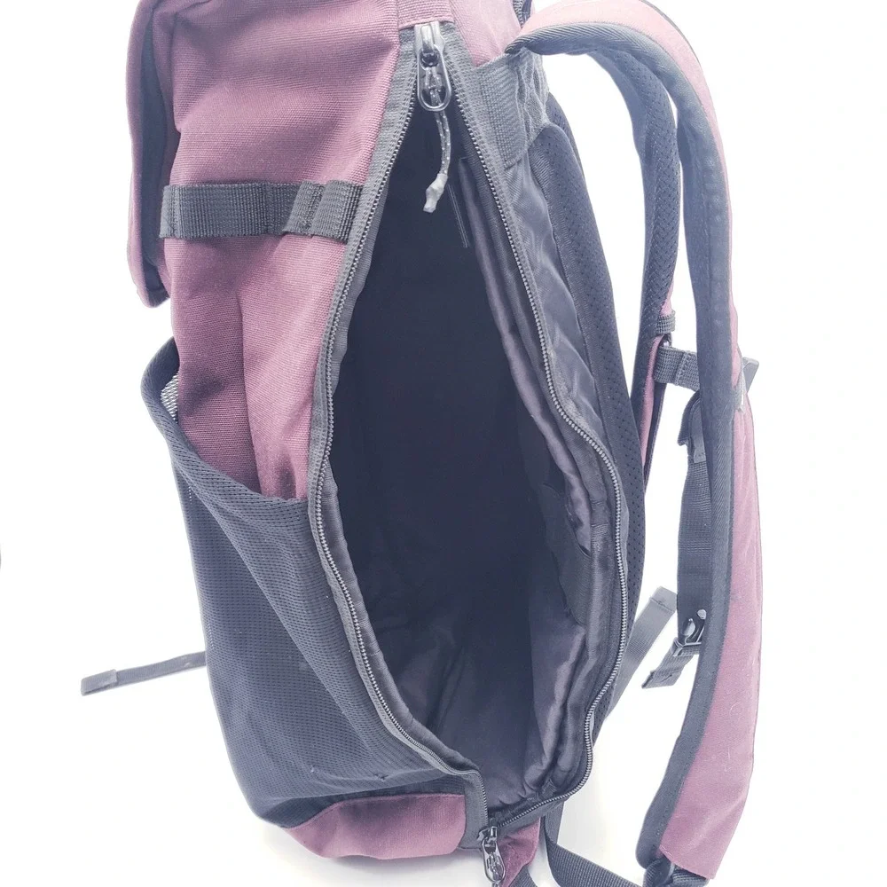 Dakine Concourse 28L Backpack Burgundy Canvas Outdoor Laptop Rucksack‎ OS